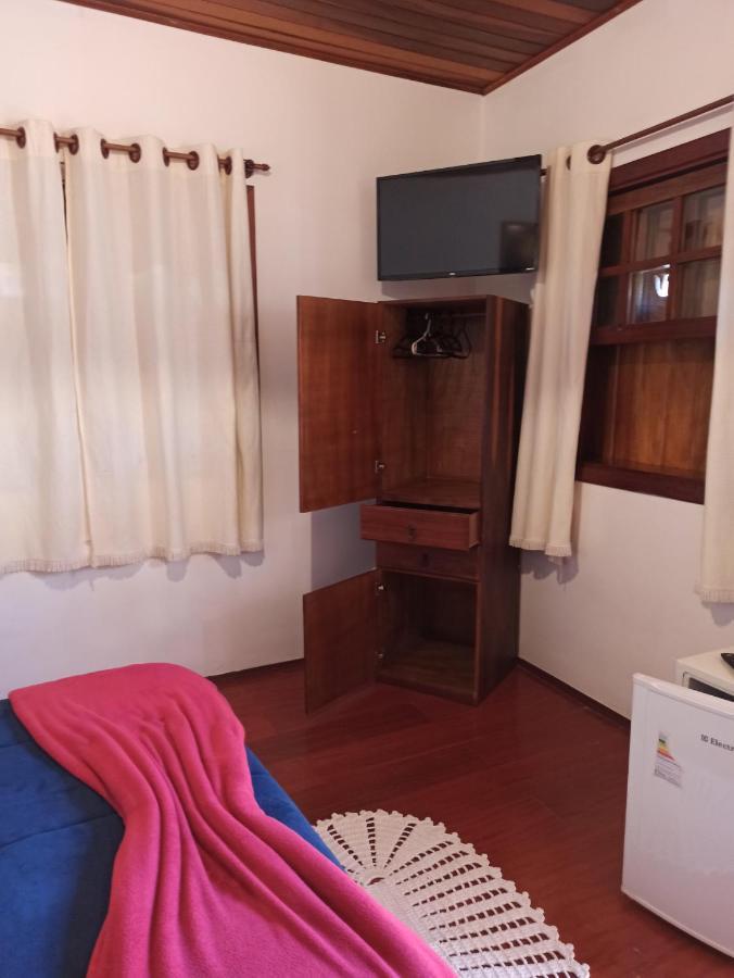 Pousada Perrone Campos do Jordão Exterior foto